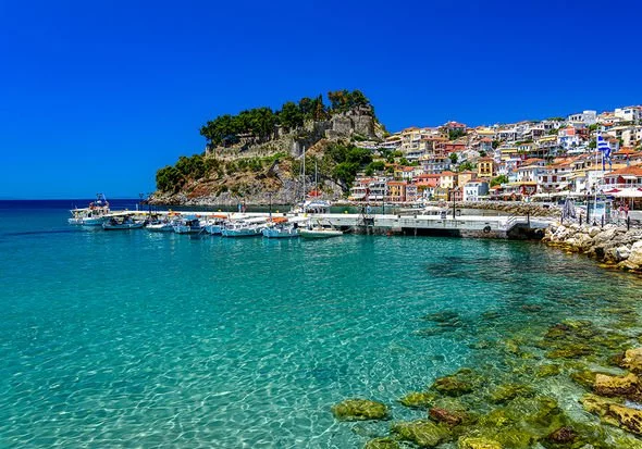 Greece holidays: Latest Foreign Office travel advice for mainland and Greek islands